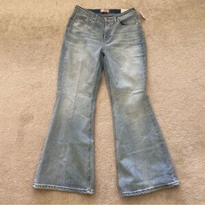FP CRVY vintage stretch high rise flare jeans, size 31 NWT